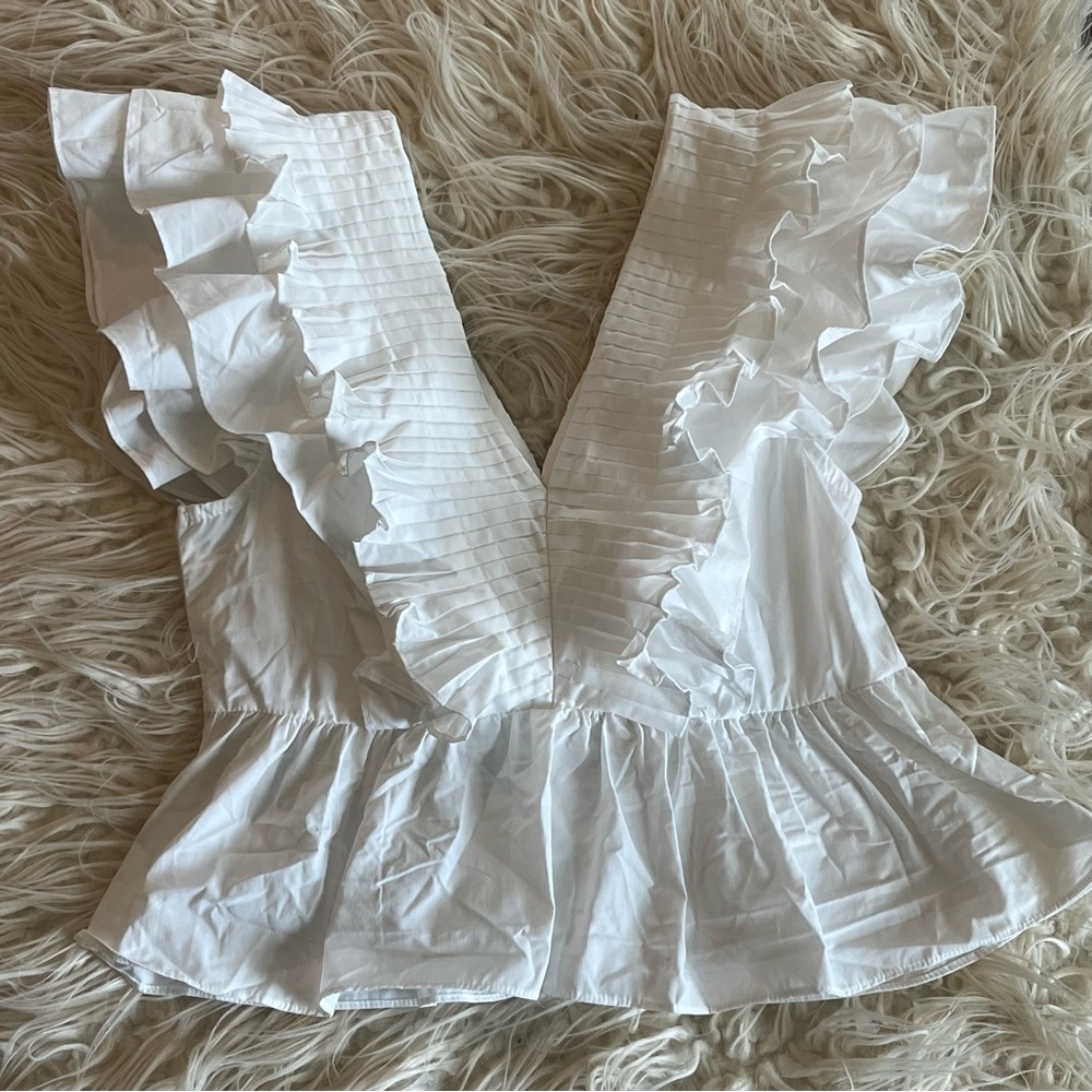 Entro White Ruffled Peplum Blouse